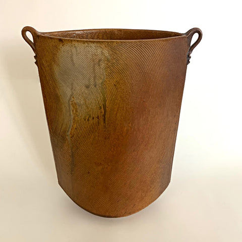 Oval Vessel